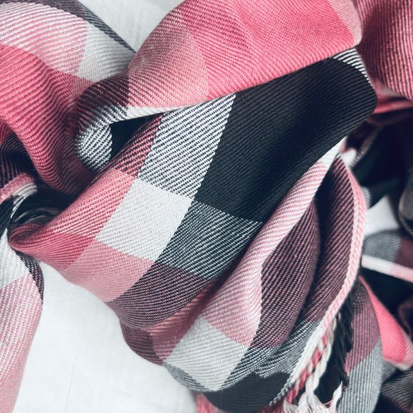NWT Handmade Scarf by Sana – Pink & Black Check Design - Picture 9 of 11